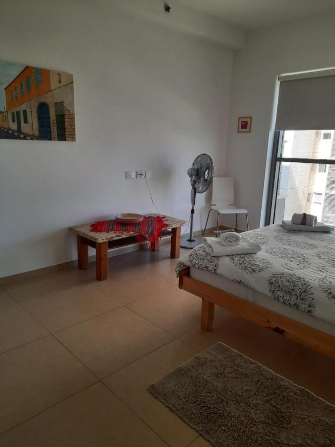 The Shining Star -A Beautiful 3 Bedroom Apartment Beersheba Buitenkant foto