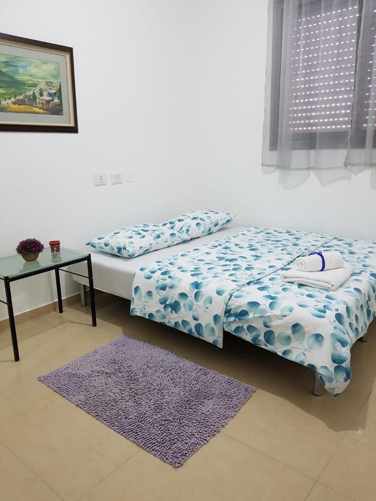 The Shining Star -A Beautiful 3 Bedroom Apartment Beersheba Buitenkant foto